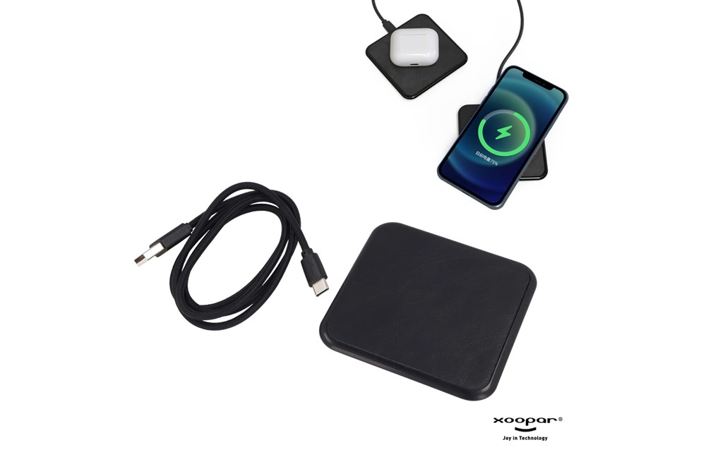 2259 | Xoopar Iné Wireless Fast Charger - Recycled Leather 15W